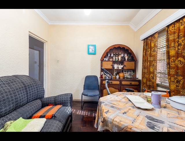 5 BEDROOM HOUSE FOR SALE IN VASCO ESTATE